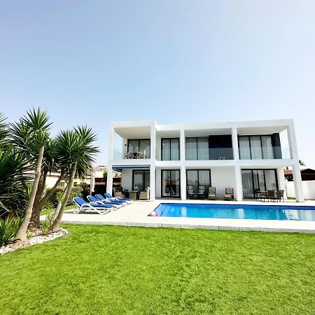 ヴィラ Luxury With Large Swimming Pool And Outdoor Area San Fulgencio